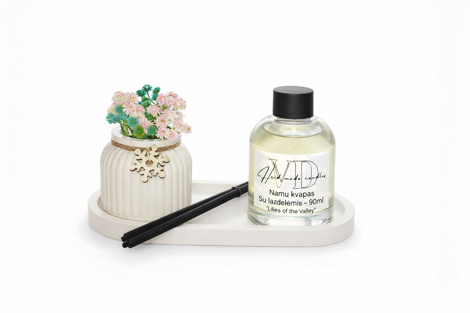 Rankų darbo namų kvapo komplektas Lilies of the Valley (90 ml)