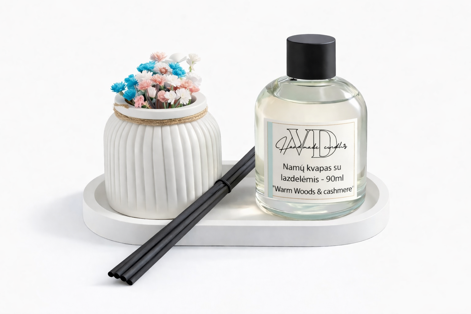 Rankų darbo namų kvapo komplektas Warm Woods & Cashmere (90 ml)